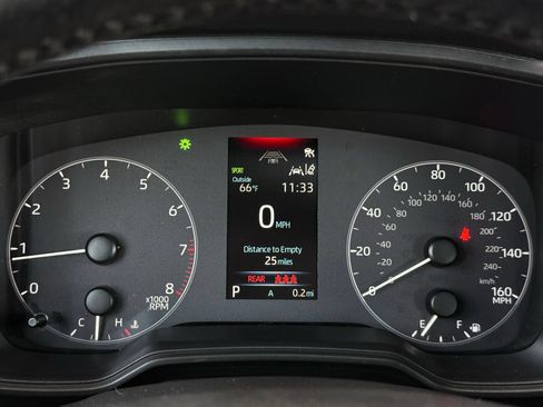 Used 2023 Toyota Corolla SE w/ SE Premium Package FWD image 34