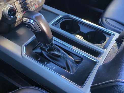 Used 2019 Ford F150 Lariat w/ Equipment Group 502A Luxury image 38