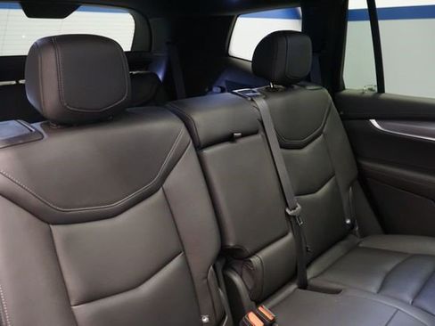 Certified 2024 Cadillac XT6 Luxury w/ LPO, Floor Liner Package AWD/4WD image 17