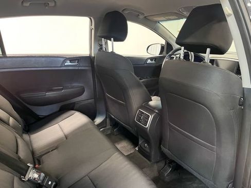 Used 2022 Kia Sportage LX FWD image 15