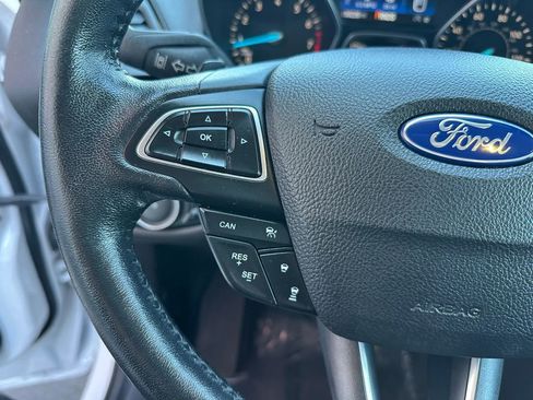 Used 2017 Ford Escape Titanium w/ Equipment Group 301A AWD/4WD image 13