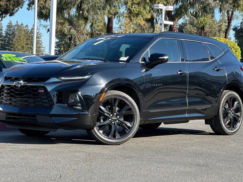 Used 2021 Chevrolet Blazer RS w/ Driver Confidence II Package FWD image 9