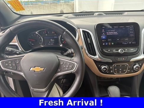 Used 2022 Chevrolet Equinox Premier image 9