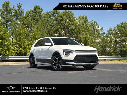 Used 2023 Kia Niro SX Touring