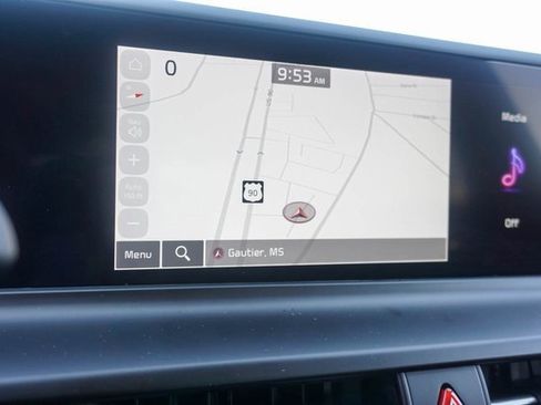 Used 2024 Kia Seltos S image 18