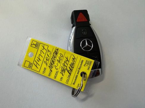 Used 2013 Mercedes-Benz C 300 4MATIC Sedan image 40