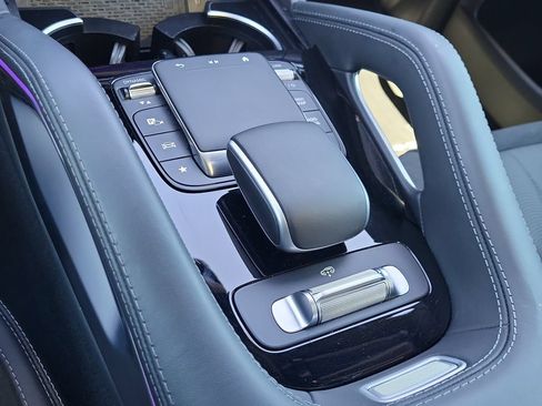 Used 2024 Mercedes-Benz GLE 53 AMG 4MATIC Coupe image 31