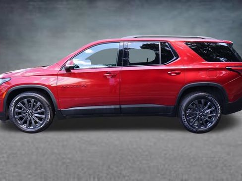 Used 2022 Chevrolet Traverse RS AWD/4WD image 4