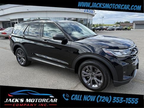 Used 2025 Ford Explorer Active w/ Active Comfort Package AWD/4WD image 8