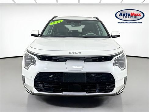 Used 2023 Kia Niro Wave w/ Wave Preserve Package image 7