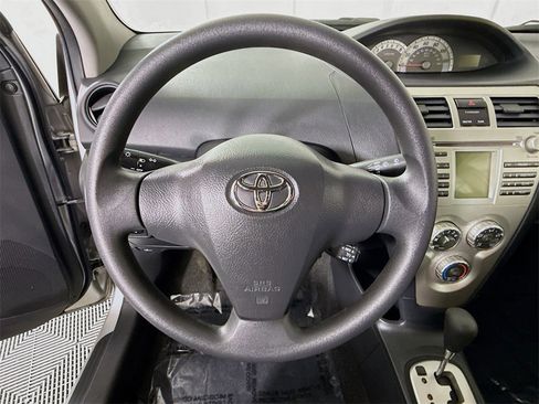 Used 2007 Toyota Yaris Sedan image 17