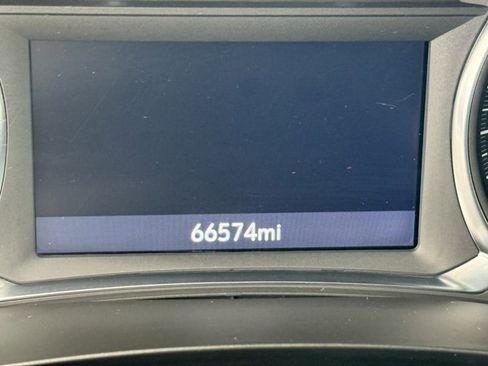 Certified 2023 Chevrolet Traverse RS w/ LPO, Floor Liner Package image 8