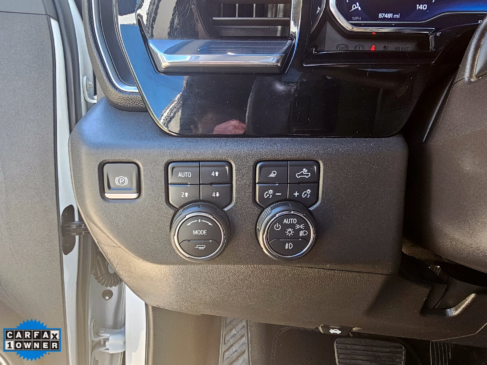 Used 2024 Chevrolet Silverado 1500 RST AWD/4WD image 18