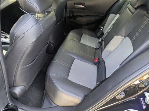 Used 2019 Toyota Corolla XSE image 15