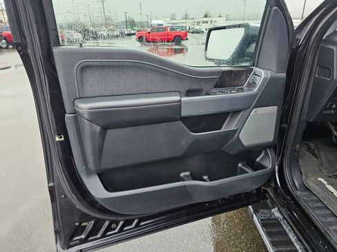 Used 2021 Ford F150 Lariat image 16