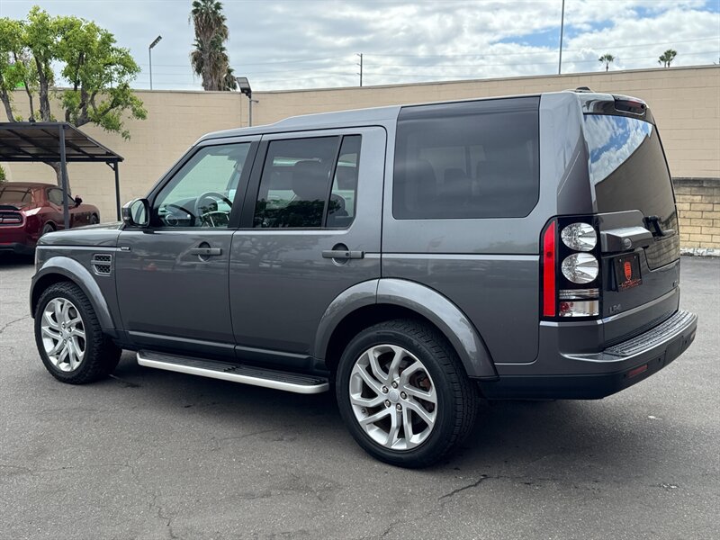 Used 2016 Land Rover LR4 HSE Silver Edition AWD/4WD image 12