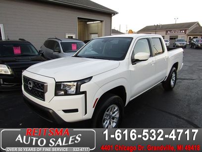 Used 2024 Nissan Frontier SV