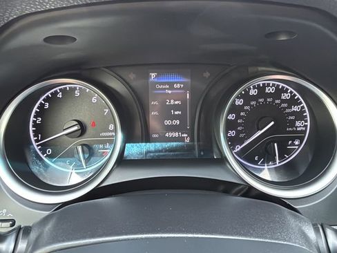 Used 2018 Toyota Camry SE FWD image 20