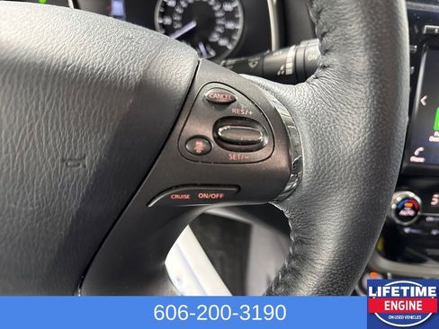 Used 2023 Nissan Murano SL w/ Cargo Package image 16