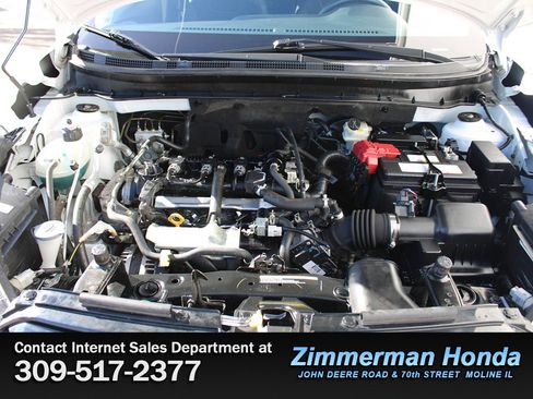 Used 2022 Nissan Kicks S image 19