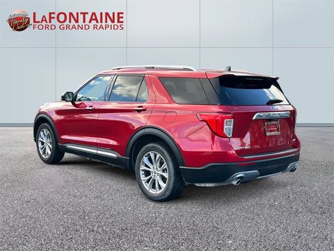Used 2024 Ford Explorer Limited image 5
