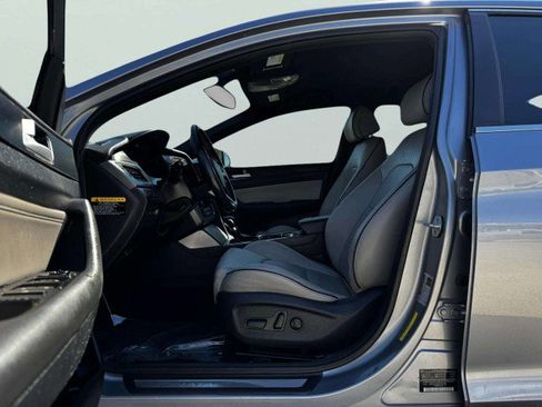 Used 2015 Hyundai Sonata Sport 2.0T image 17