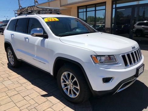Used 2015 Jeep Grand Cherokee Limited w/ Trailer Tow Group IV AWD/4WD image 8