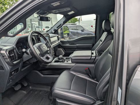 Used 2025 Ford F150 Lariat w/ Equipment Group 502A High AWD/4WD image 14