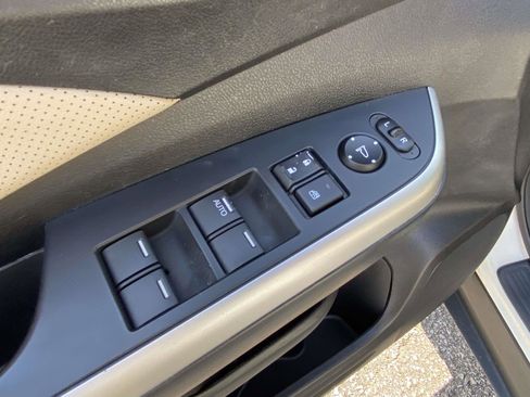 Used 2015 Honda CR-V EX-L image 14