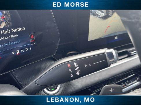Used 2025 Chevrolet Equinox LT FWD image 15