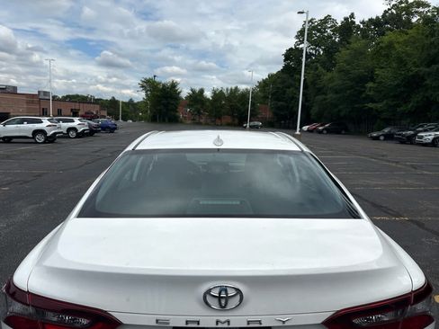 Used 2023 Toyota Camry LE FWD image 7