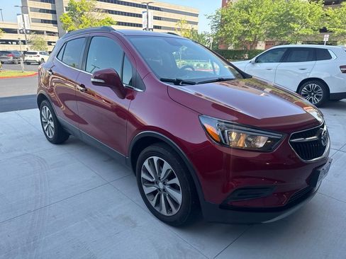 Used 2019 Buick Encore Preferred FWD image 4