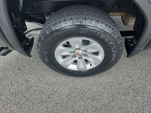 Used 2023 GMC Sierra 1500 SLE AWD/4WD image 7