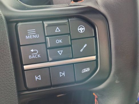 Used 2025 Ford F150 Raptor AWD/4WD image 17