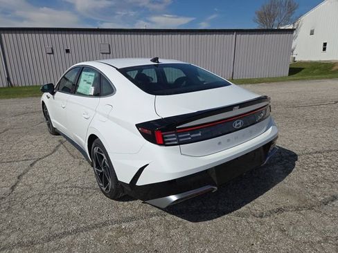New 2026 Hyundai Sonata SEL FWD image 8