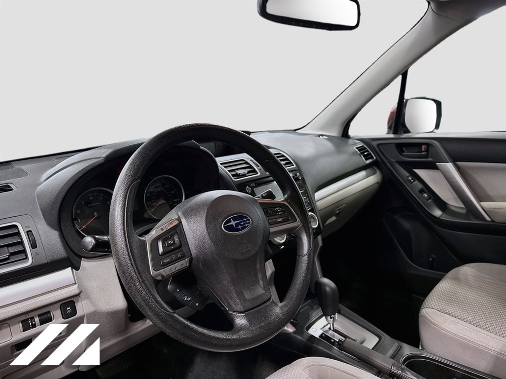 Used 2016 Subaru Forester 2.5i Premium w/ Popular Package #2 AWD/4WD image 9
