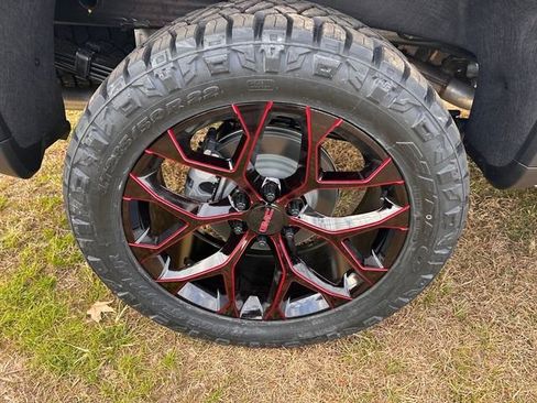 New 2026 GMC Sierra 1500 AT4X AWD/4WD image 10