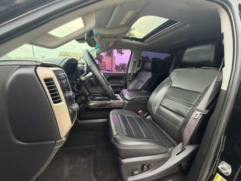 Used 2016 GMC Sierra 2500 Denali w/ Duramax Plus Package AWD/4WD image 15