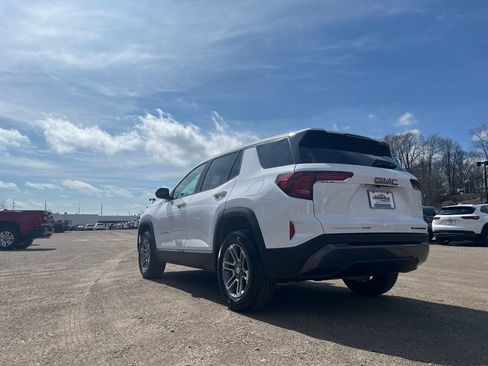 Certified 2026 GMC Terrain Elevation AWD/4WD image 10
