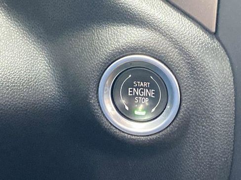 Used 2023 Chevrolet Silverado 3500 High Country image 13