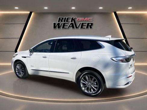 Used 2024 Buick Enclave Avenir w/ Avenir Technology Package AWD/4WD image 3