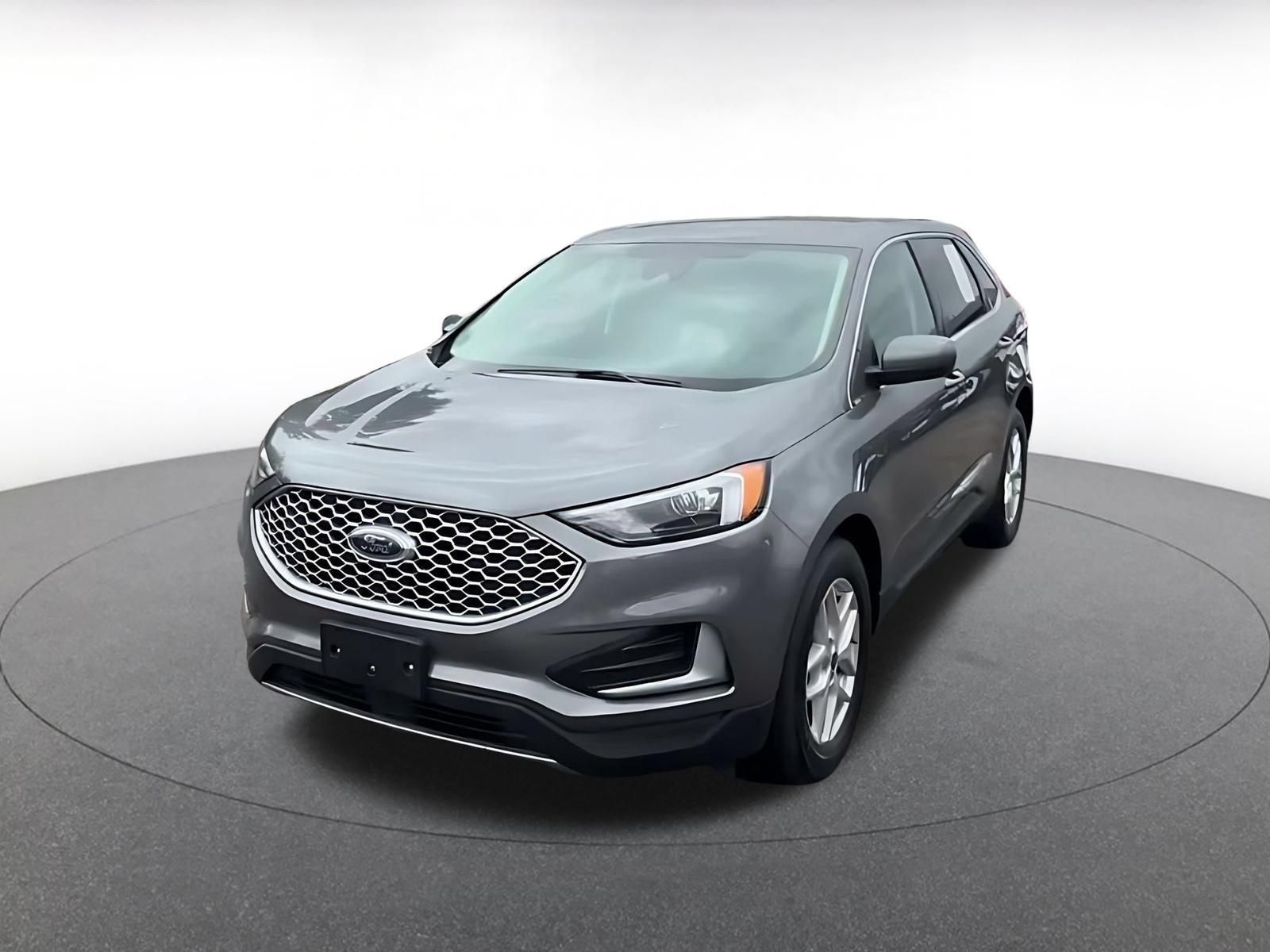 Used 2024 Ford Edge SEL AWD/4WD image 6