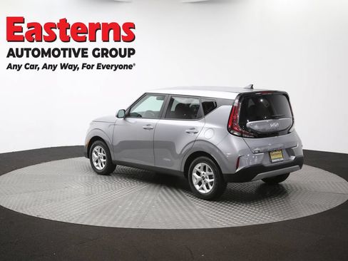 Used 2025 Kia Soul LX w/ LX Technology Package FWD image 62