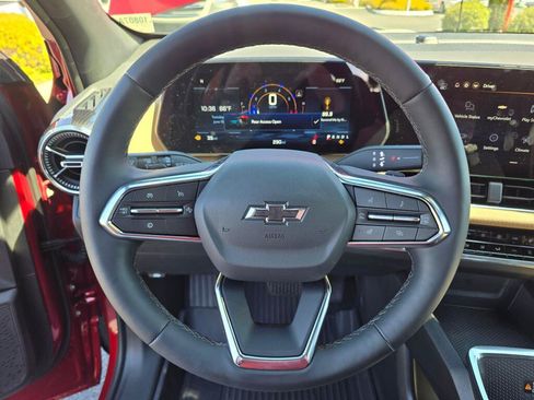 Used 2026 Chevrolet Equinox ACTIV w/ Convenience Package III FWD image 15
