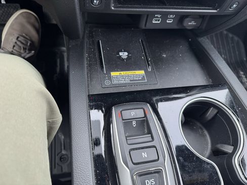 Used 2025 Honda Passport Black Edition image 26