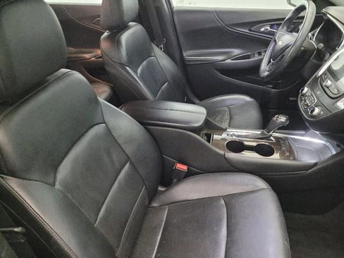 Used 2017 Chevrolet Malibu Premier w/ Premier Sun and Wheel Package image 21