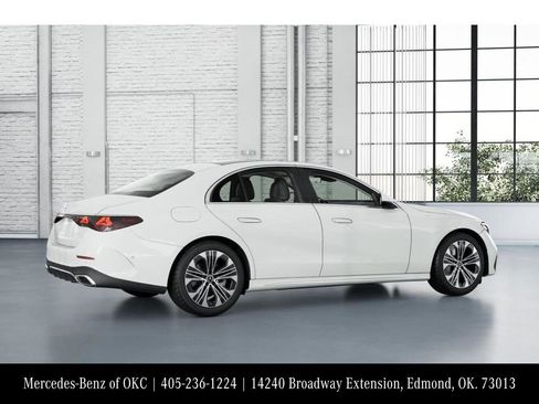 Used 2025 Mercedes-Benz E 350 Sedan image 19
