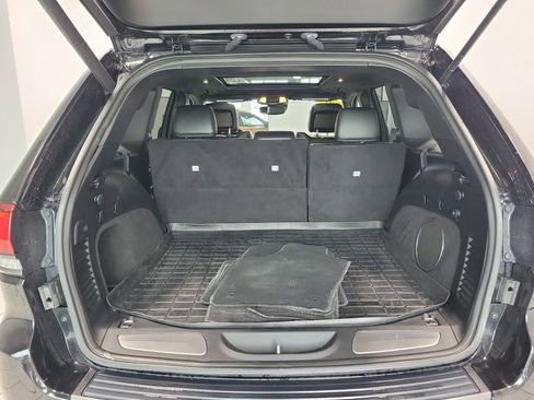 Used 2019 Jeep Grand Cherokee High Altitude AWD/4WD image 13