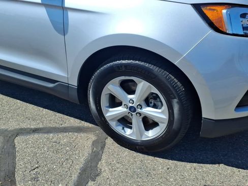 Used 2019 Ford Edge SE AWD/4WD image 5