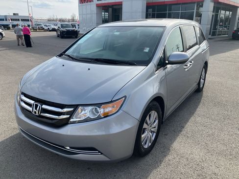 Used 2017 Honda Odyssey EX-L image 3